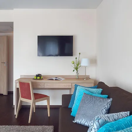 Molo Hotel 3*
