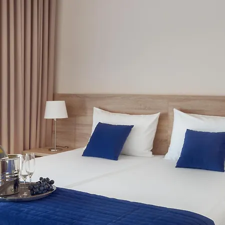 Molo Hotel