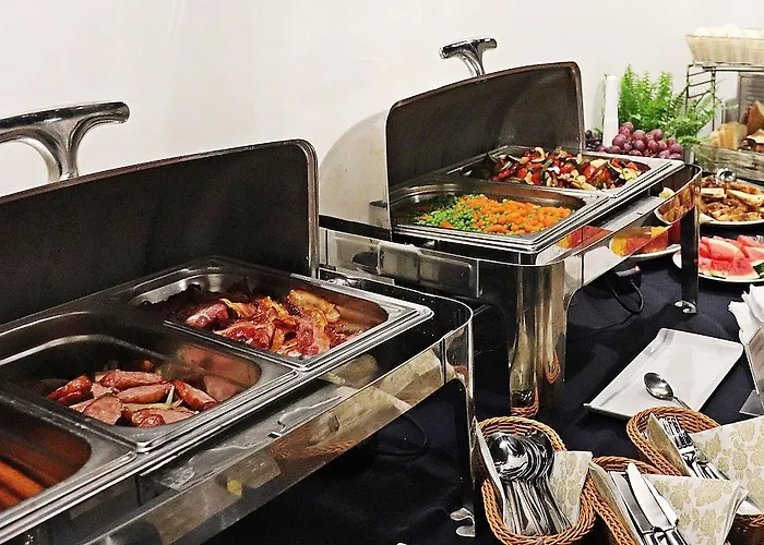 Ξενοδοχείο Molo 3*