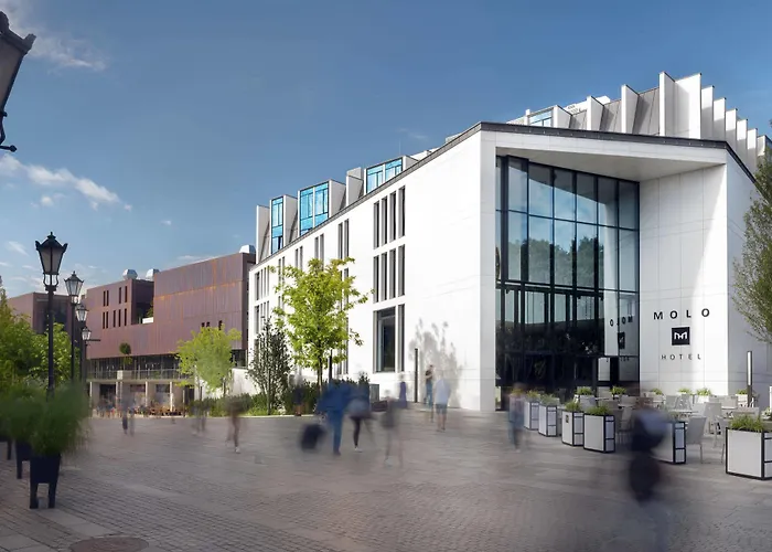 Molo Hotel 3*